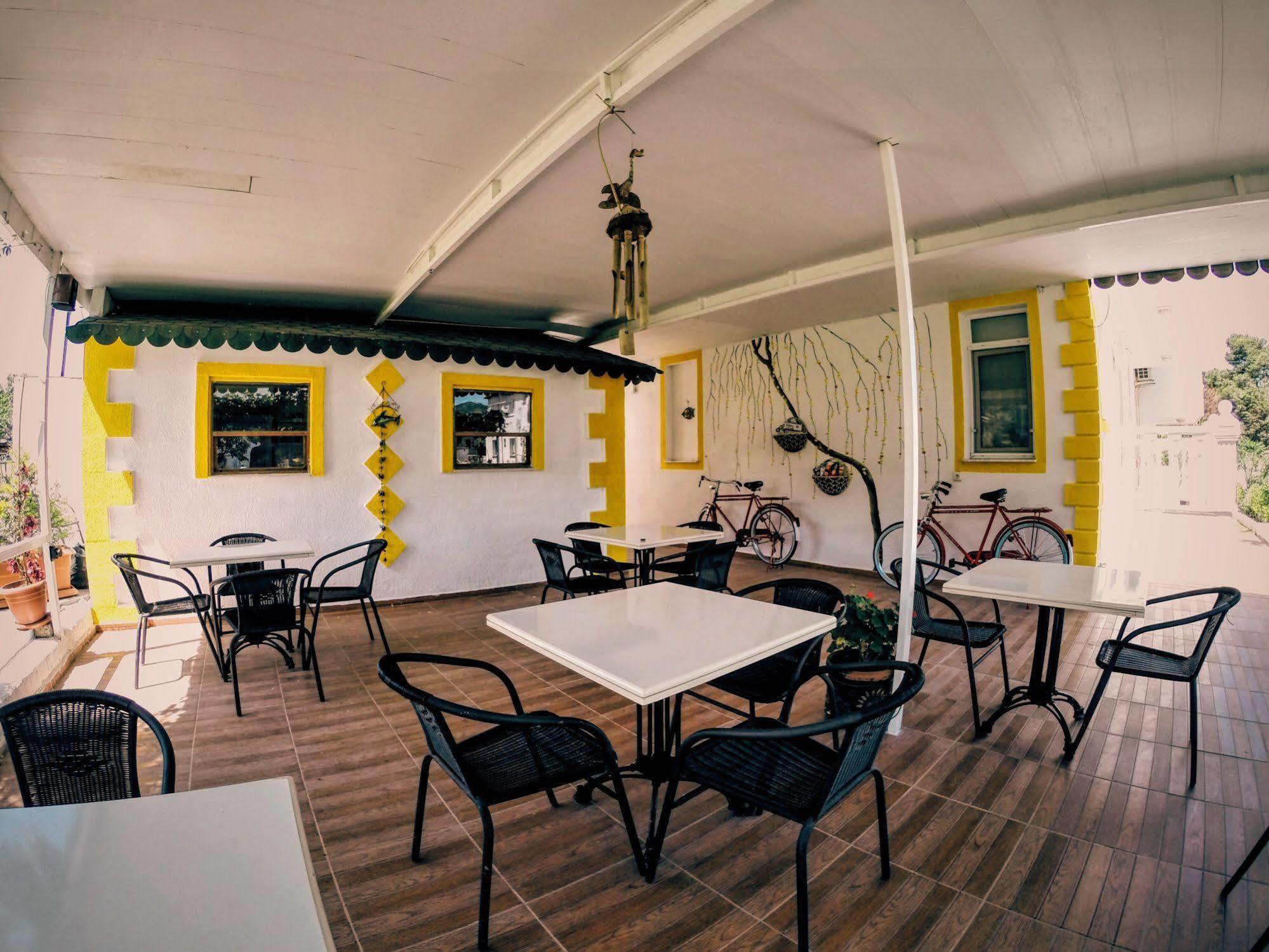Limon Pansiyon Foça Luaran gambar